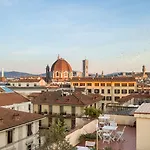 Annabella Roof Terrace Otel 3*