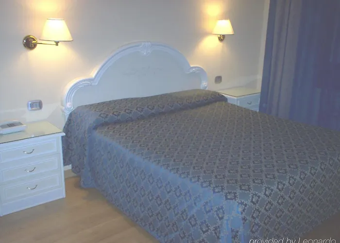 호텔 Annabella Roof Terrace 3*