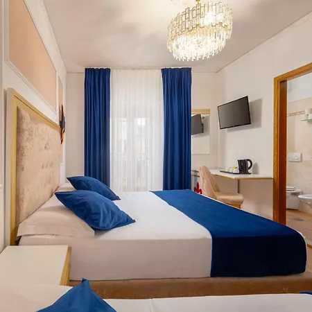 Annabella Roof Terrace Hotel 3*