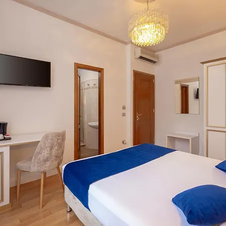 Annabella Roof Terrace 3* Florence